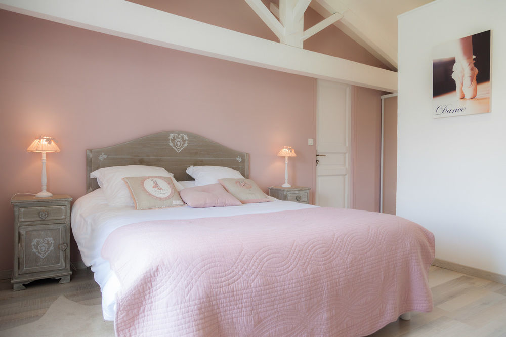 Le Soleil et les étoiles Bed and Breakfast Saint-Sauveur-d'Aunis Esterno foto